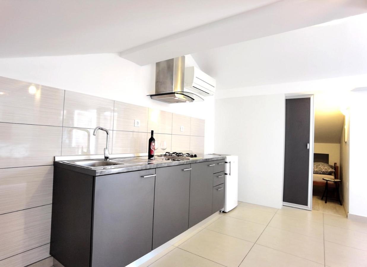 Apartments Ella Šibenik Dış mekan fotoğraf