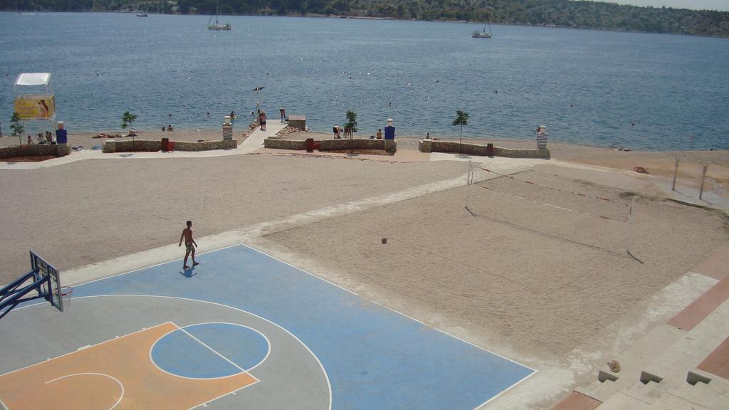 Apartments Ella Šibenik Oda fotoğraf